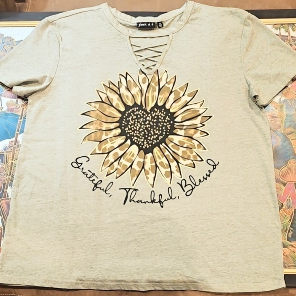 Joei & I Green Greatful Thankful Blessed Leopard Print  Sunflower Graphic Tee 1X